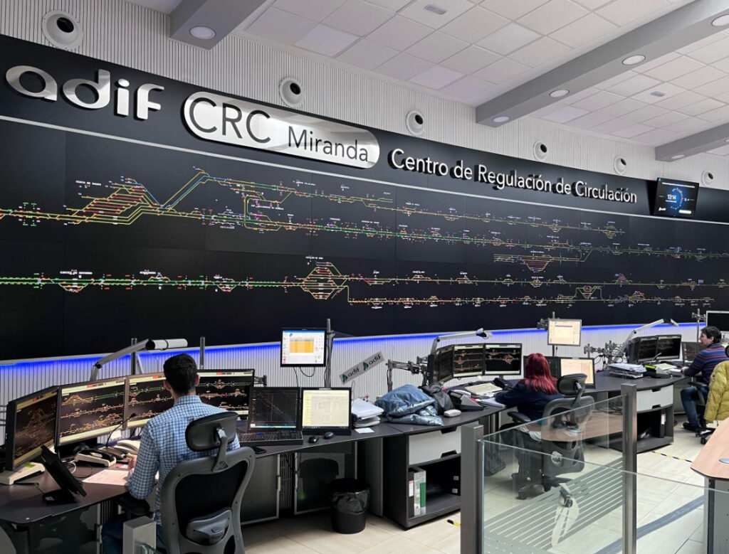 Adif Launches $7.7M Traffic Control Modernization Adif Launches $7.7M Traffic Control Modernization