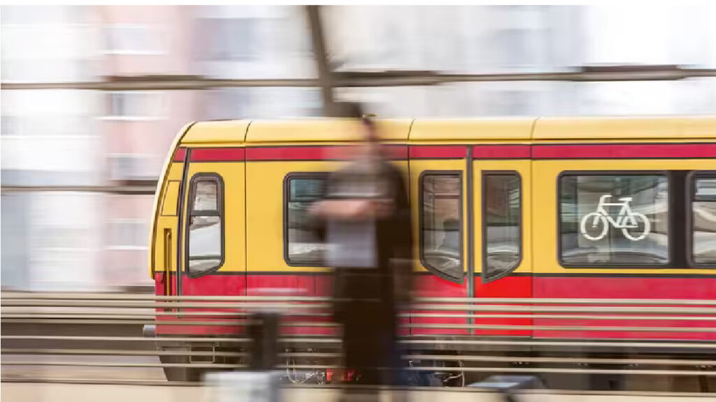 DiStEL dispatching system powers rail modernization DiStEL dispatching system powers rail modernization