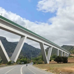 ВСМ Бургос — Витория: Adif AV заключила контракт на первый участок Панкорбо — Амеюго длиной 8,4 км стоимостью 391 млн евро.