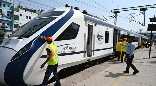 The Bengaluru–Belagavi Vande Bharat Express cuts journey time by 80 minutes, delivering faster service, improved comfort, and stronger links between Karnataka’s key economic hubs and cultural centers.