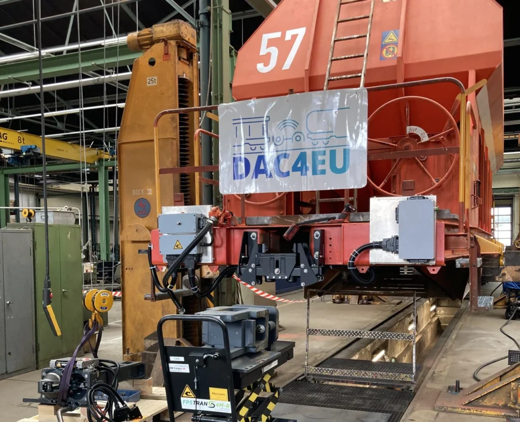 Digital automatic couplers DAC will begin commercial operation in Germany for the first time in the EU, as carrier WLE plans to test the technology on a pilot train by the end of 2025 Digital automatic couplers DAC will begin commercial operation in Germany for the first time in the EU, as carrier WLE plans to test the technology on a pilot train by the end of 2025