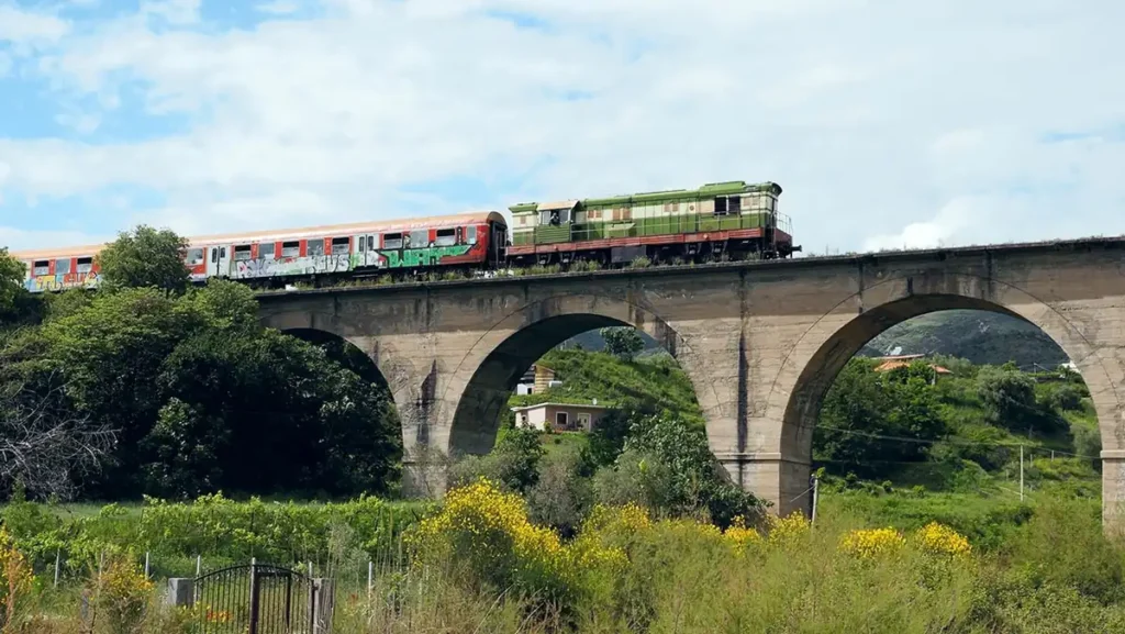 TEN-T in Albania has gained support from the EBRD and EIB, which allocated €120.5 million to reconstruct the Durres — Rrogozhina line, enhancing its integration into the trans-European transport network TEN-T in Albania has gained support from the EBRD and EIB, which allocated €120.5 million to reconstruct the Durres — Rrogozhina line, enhancing its integration into the trans-European transport network