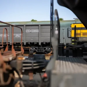 LTG Cargo Ukraine расширяет парк подвижного состава в Украине, увеличивая количество вагонов и локомотивов, так как спрос на современные логистические решения стабильно растет среди промышленных компаний.