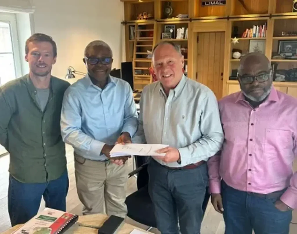 Traxport Rail Services has formed a strategic partnership with Vecturis to enhance freight rail operations in Nigeria, driving efficiency, sustainability, and innovation across the country’s logistics network. Traxport Rail Services has formed a strategic partnership with Vecturis to enhance freight rail operations in Nigeria, driving efficiency, sustainability, and innovation across the country’s logistics network.