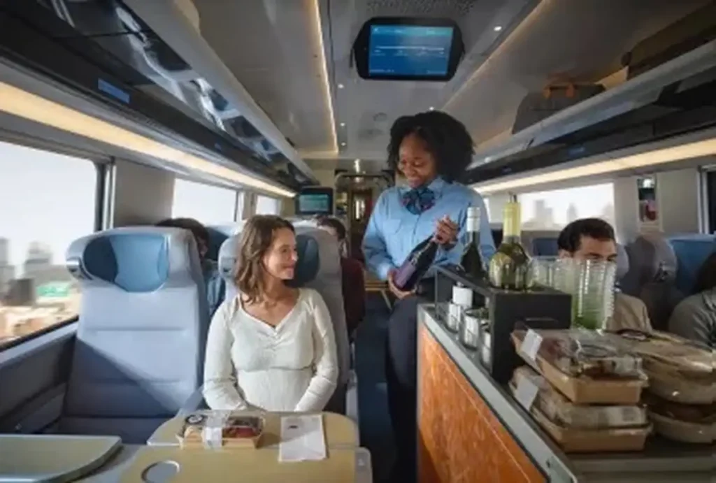 Amtrak Debuts New High-Speed Train Service Amtrak Debuts New High-Speed Train Service
