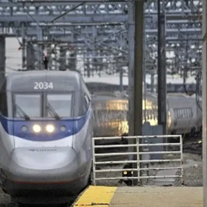Massachusetts Advances West-East Rail with Federal Support