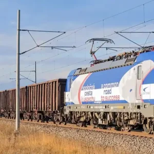 ZSSK Cargo to Lease Siemens Vectron Locomotives