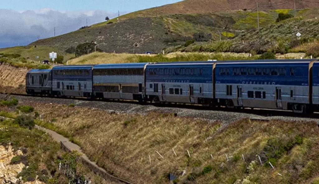 Amtrak Pacific Surfliner Marks Rail Safety Month With Awareness Drive Amtrak Pacific Surfliner Marks Rail Safety Month With Awareness Drive