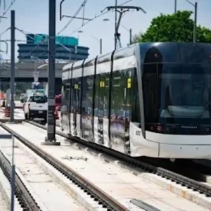 Toronto light rail line opening delayed again after setbacks