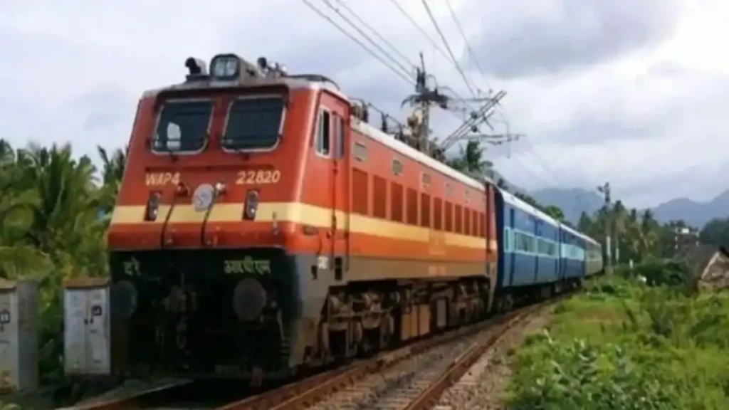 Indian Railways introduces Puja Special Trains via Gorakhpur to manage festive rush. Routes include Mau–Udhna, Sitamarhi–Anand Vihar, and Gomtinagar–Bengaluru, offering smoother travel during Dussehra, Diwali, and Chhath. Puja Special Trains Announced via Gorakhpur for Festivals