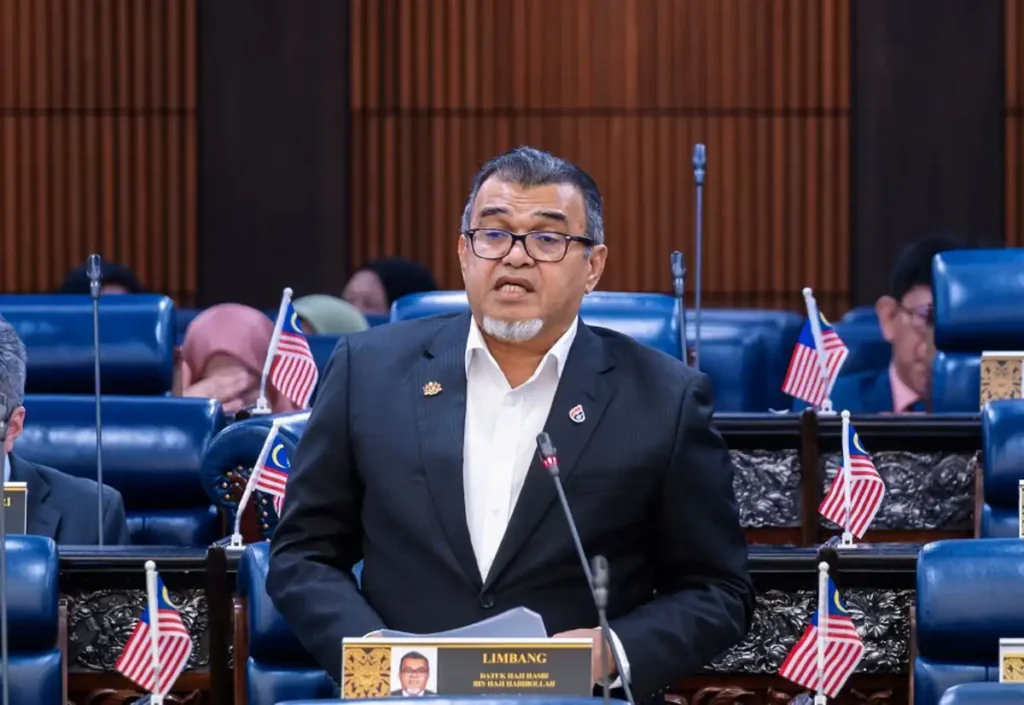 Trans-Borneo Railway as Malaysia’s Regional Rail Vision Trans-Borneo Railway as Malaysia’s Regional Rail Vision