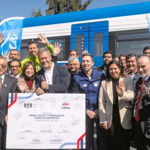 CRCC to build section of new Santiago–Batuco commuter line