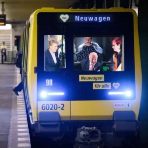 New Stadler metro train launched in Berlin