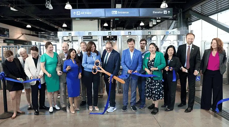 BART completes 715 fare gates installation ahead of deadline