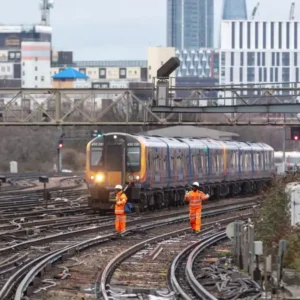 Network Rail efficiency gains and financial underperformance