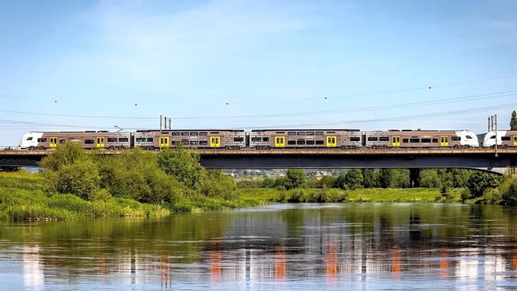 Germany to Purchase Standardized Trains for Regional Networks Germany to Purchase Standardized Trains for Regional Networks
