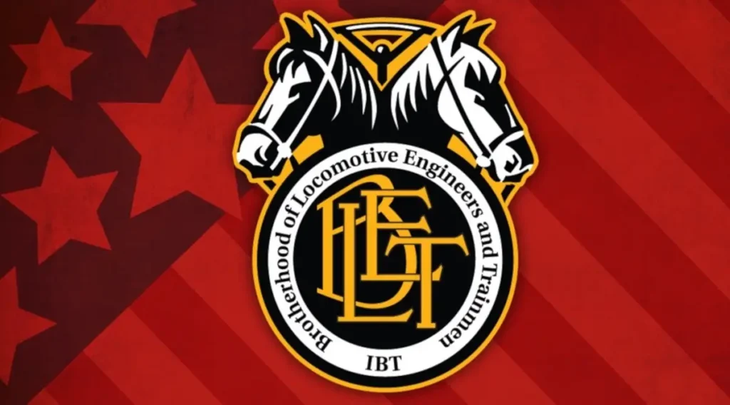 Union Pacific locomotive engineers ratify new 5-year contract
