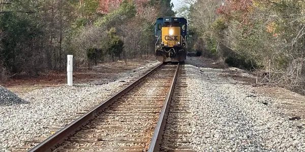 River Runner train suspended after Missouri derailment River Runner train suspended after Missouri derailment