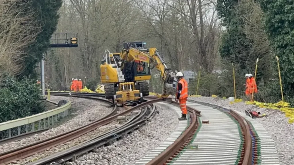 Nine-Day Railway Closure Brings Major Upgrades Across Southern England Nine-Day Railway Closure Brings Major Upgrades Across Southern England