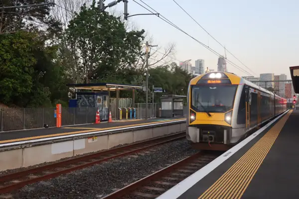 Auckland City Rail Link runs high-frequency trials Auckland City Rail Link runs high-frequency trials