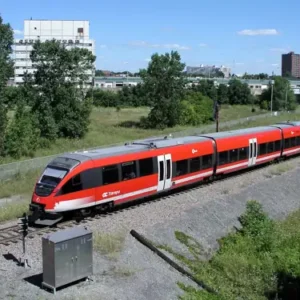 Ottawa Considers Transferring O-Train Light Rail Operations