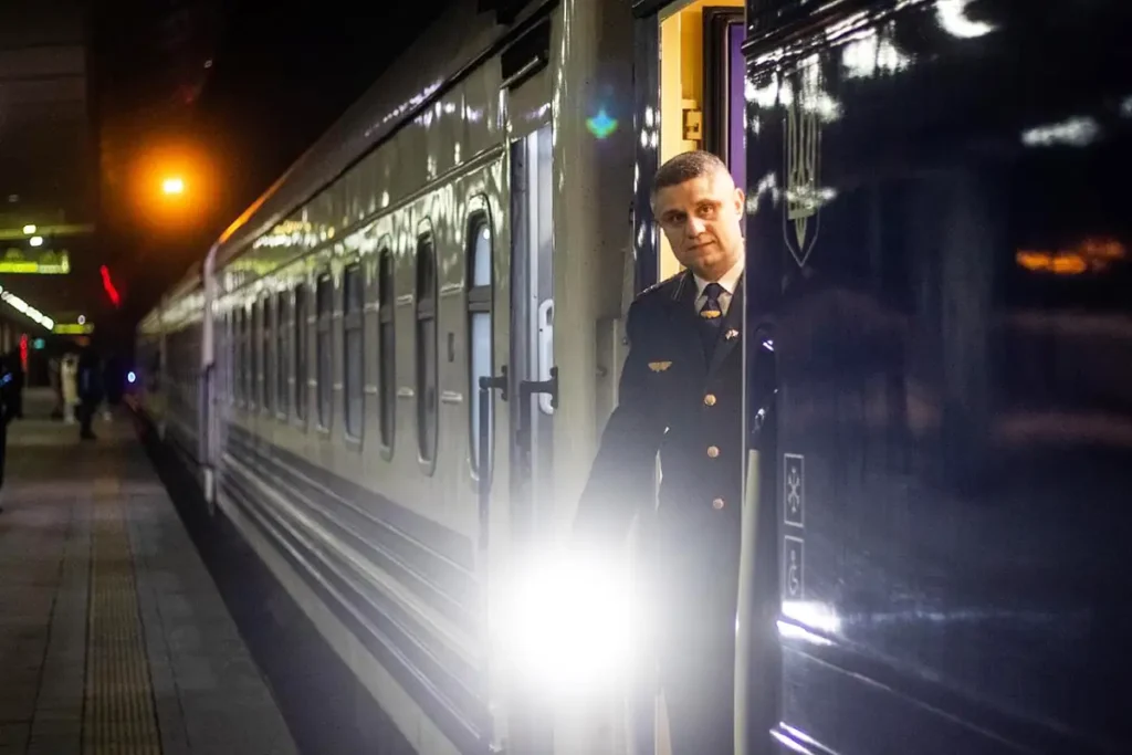 ФРУ підтримує фінансування закупівлі пасажирських вагонів держаним коштом. Чи підтримують це народні обранці?