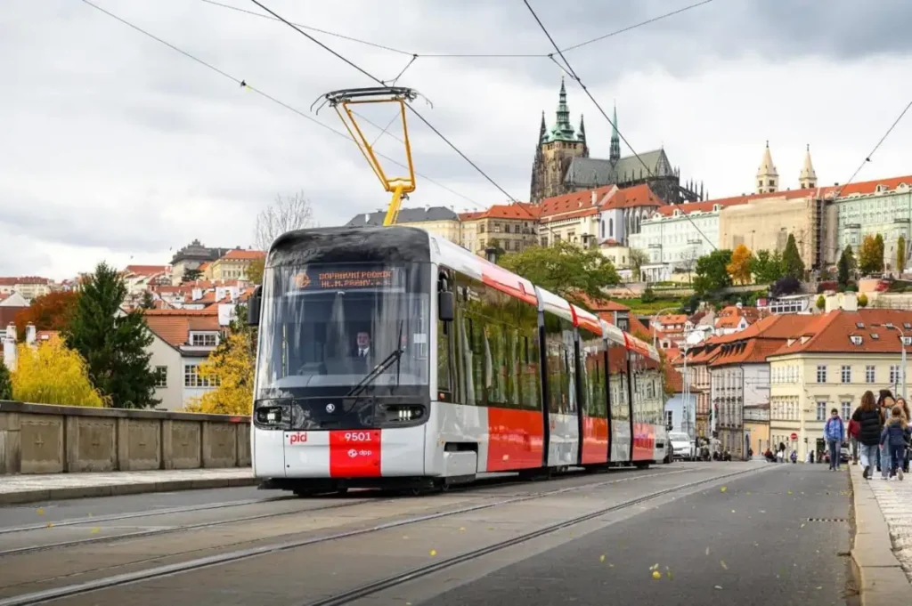 Skoda’s New ForCity Plus 52T Trams Transform Prague Transit Skoda’s New ForCity Plus 52T Trams Transform Prague Transit