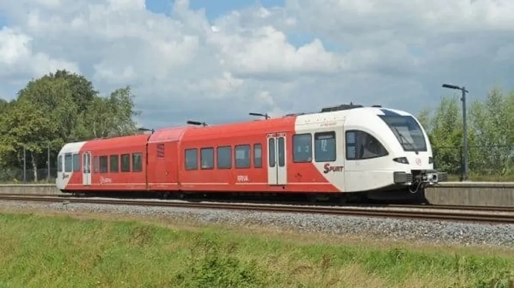 Groningen Drops Its “Hydrogen Trains” Project over Costs Groningen Drops Its “Hydrogen Trains” Project over Costs