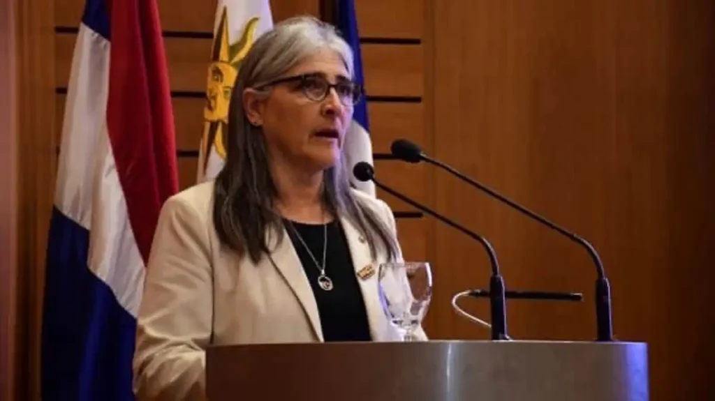 Uruguay Rail Strategy and Priority Projects Overview Uruguay Rail Strategy and Priority Projects Overview