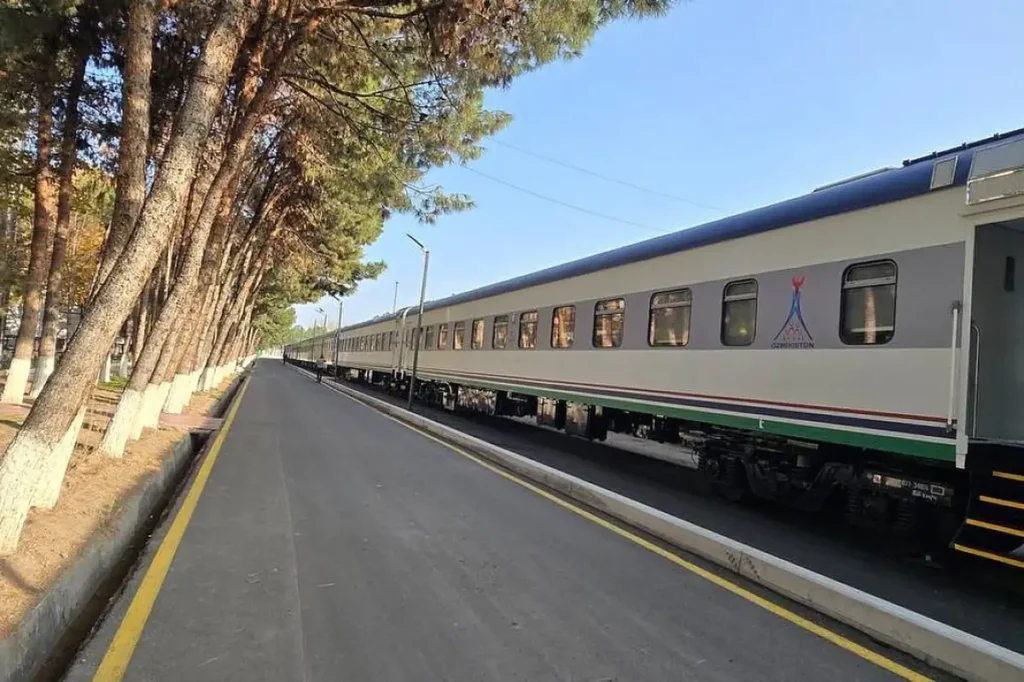Узбекистан модернизирует железные дороги и подвижной состав Узбекистан модернизирует железные дороги и подвижной состав