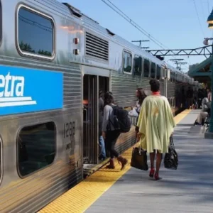 Illinois intercity rail transit reshapes funding and service