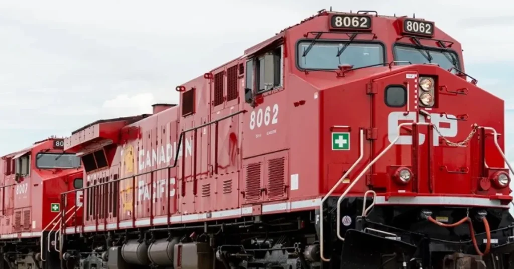 CPKC train derailment near Cranbrook prompts evacuation