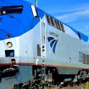 Amtrak train disabled near Chicago strands 253 passengers