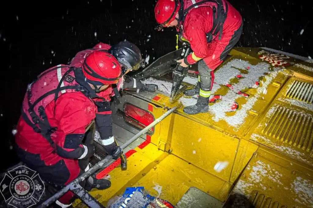 Union Pacific train derailment into Colorado’s Gunnison River Union Pacific train derailment into Colorado’s Gunnison River
