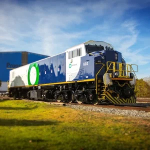 Largest battery electric locomotive arrives for Fortescue
