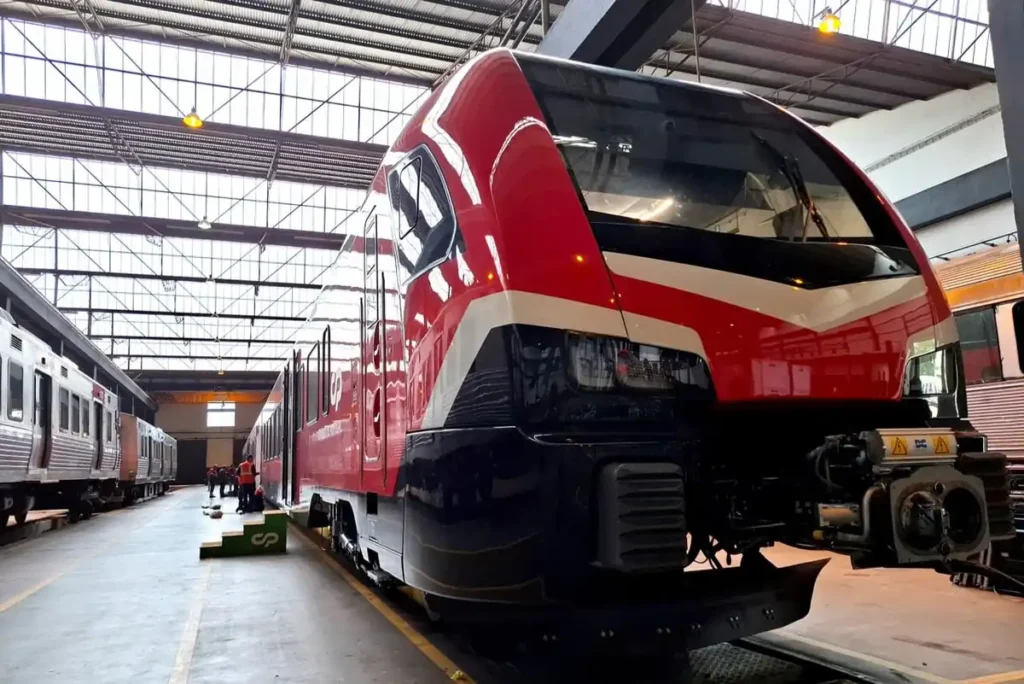 Stadler hybrid train for CP: order, speed, timeline Stadler hybrid train for CP: order, speed, timeline