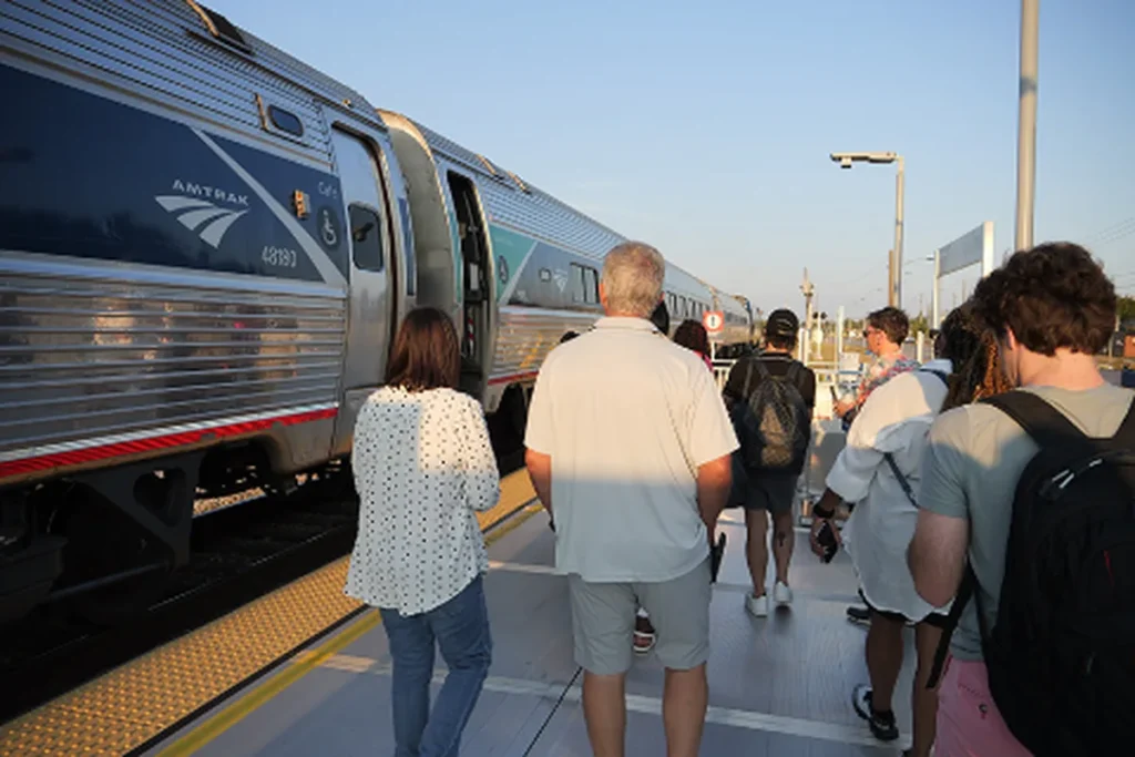 Amtrak Mardi Gras service: early ridership signals demand