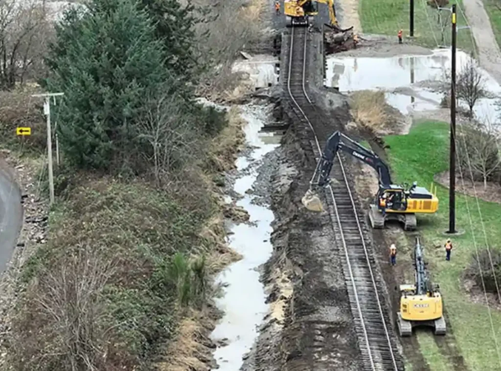 BNSF flood restoration work brings WA lines back by Dec. 19 BNSF flood restoration work brings WA lines back by Dec. 19