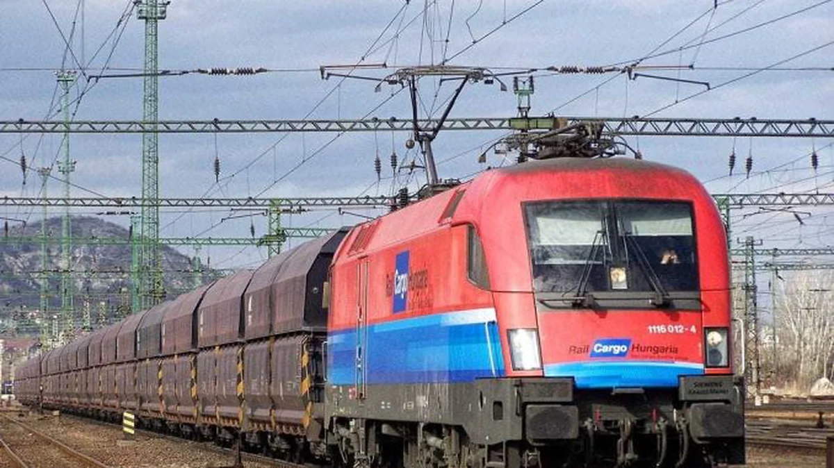 Hungary’s rail freight sector hits cost wall