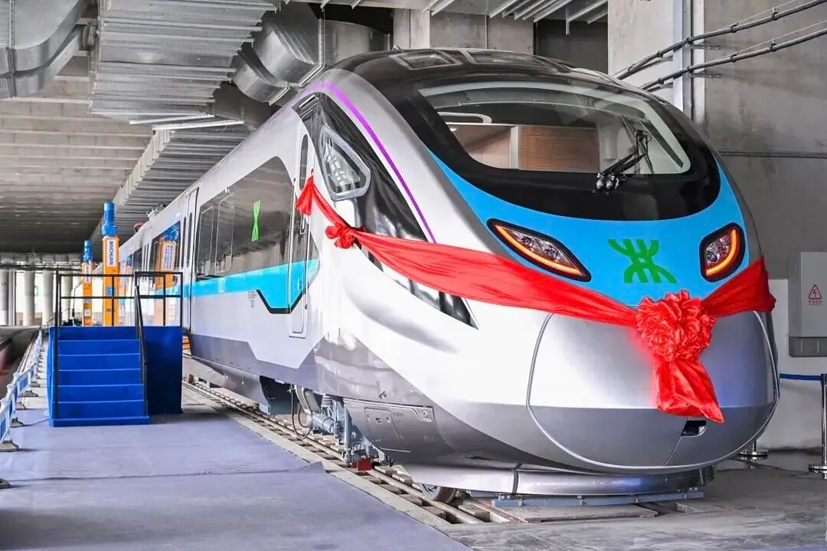 New EMU Set for Longcheng-Xinda Service