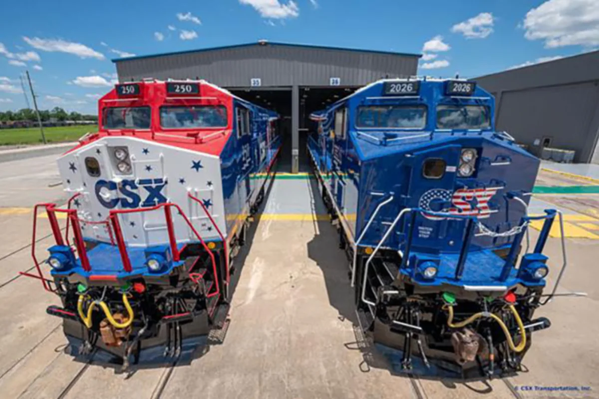 CSX adds patriotic designs to CM44AH units