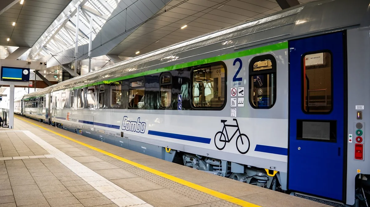 50 modernized Combo railcars accepted by PKP
