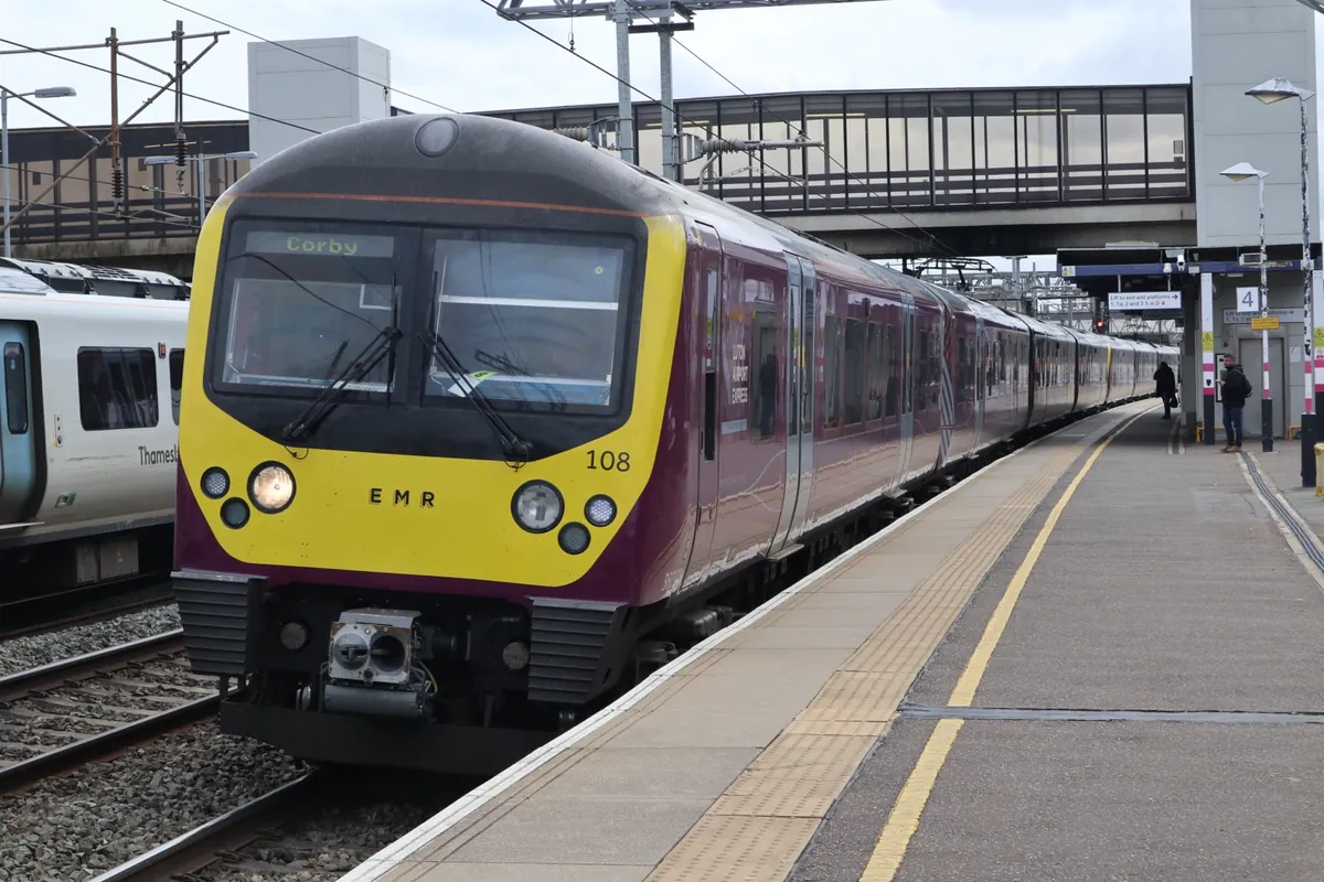 East Midlands Railway Class 360 train at Bedford station