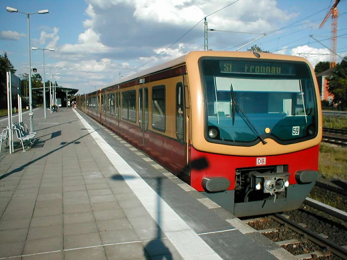 Berlin S-Bahn Class 481 at Griebnitzsee Berlin S-Bahn Class 481 train at Griebnitzsee station