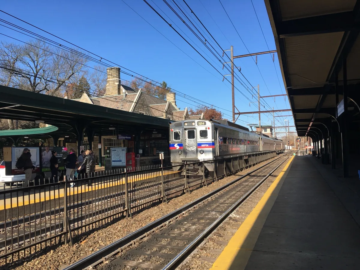 SEPTA Regional Rail train at Jenkintown-Wyncote Station SEPTA Regional Rail train at Jenkintown-Wyncote Station