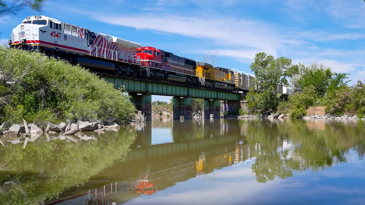 Union Pacific No. 4547 with Artemis III booster segments Union Pacific No. 4547 pulling Artemis III booster motor segments by rail
