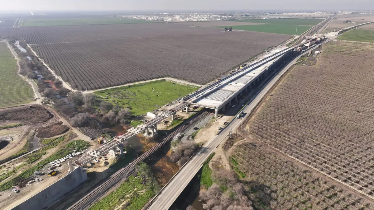 California High-Speed Rail Project Track Contract California High-Speed Rail Project Track Contract