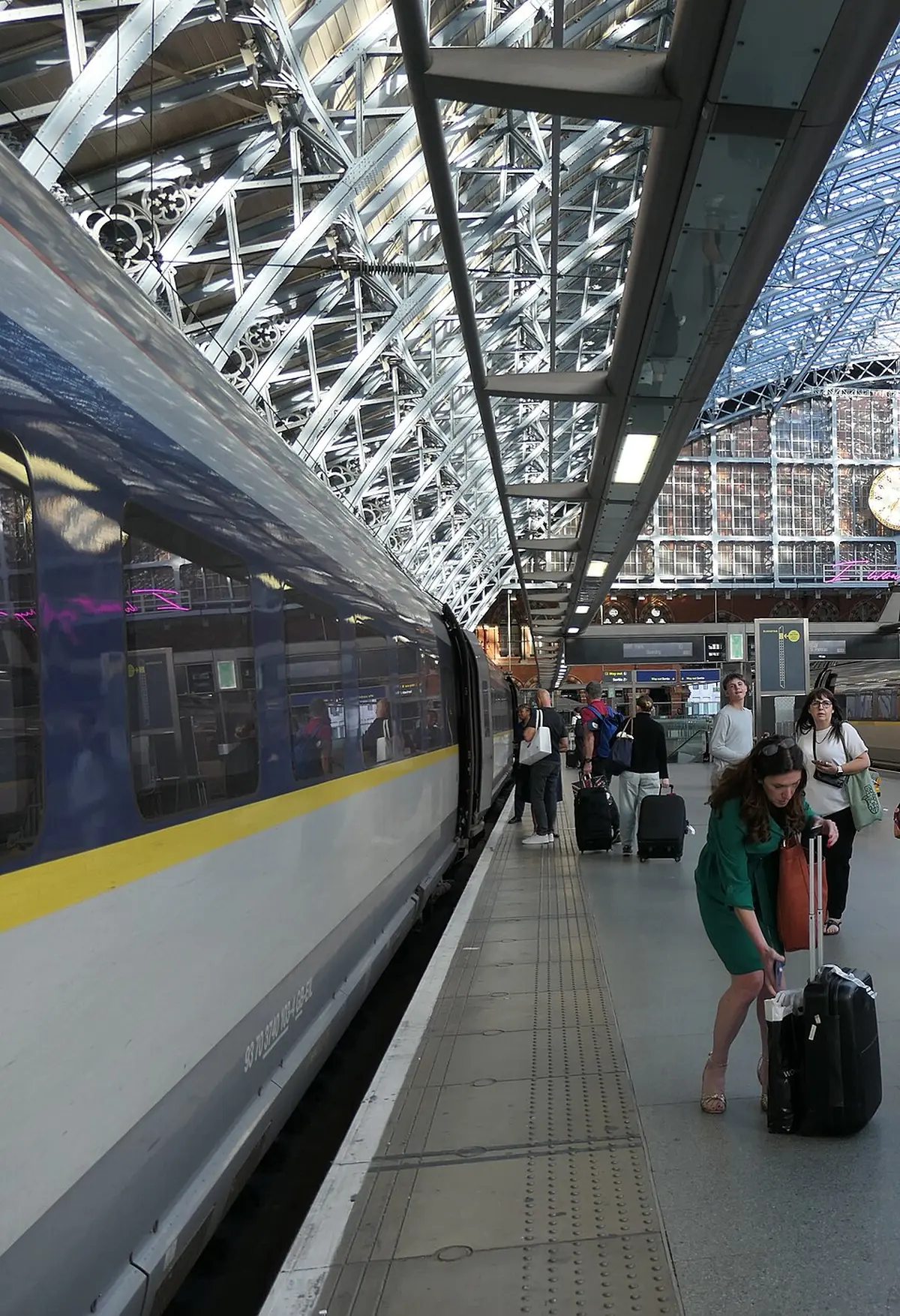 Eurostar e320 at St Pancras Eurostar e320 at London St Pancras International