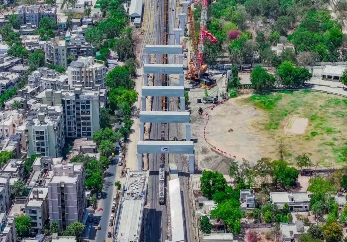 Portal beam installation in Ahmedabad Heavy portal beam installation over railway tracks in Ahmedabad