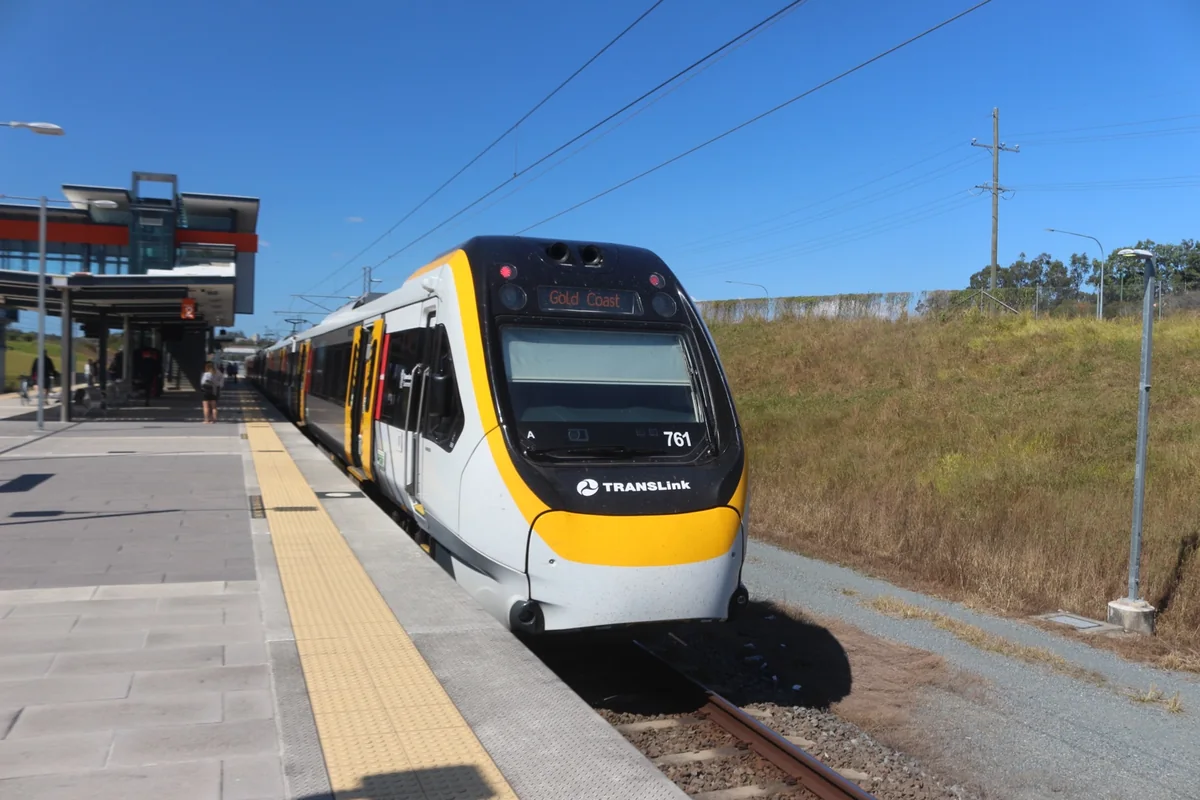 Gold Coast line train at Varsity Lakes Gold Coast line train at Varsity Lakes station